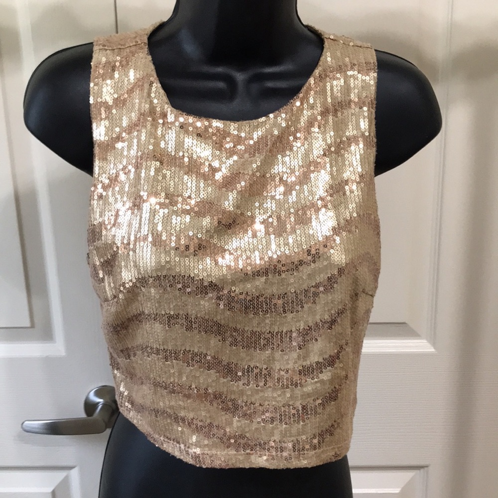 Gold Tank - Picture 3 of 3